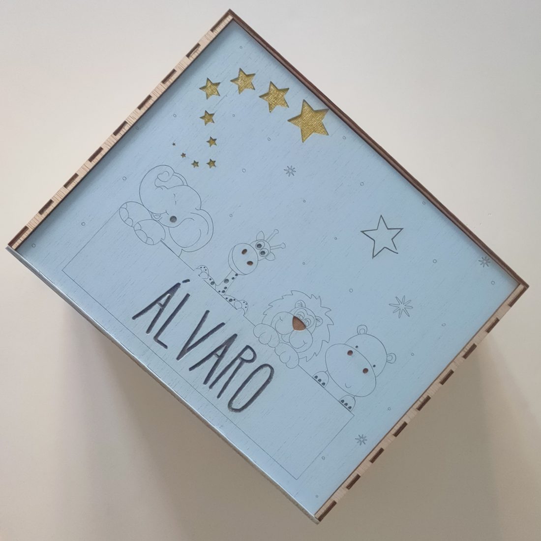 Caja de recuerdo de bautizo personalizada
